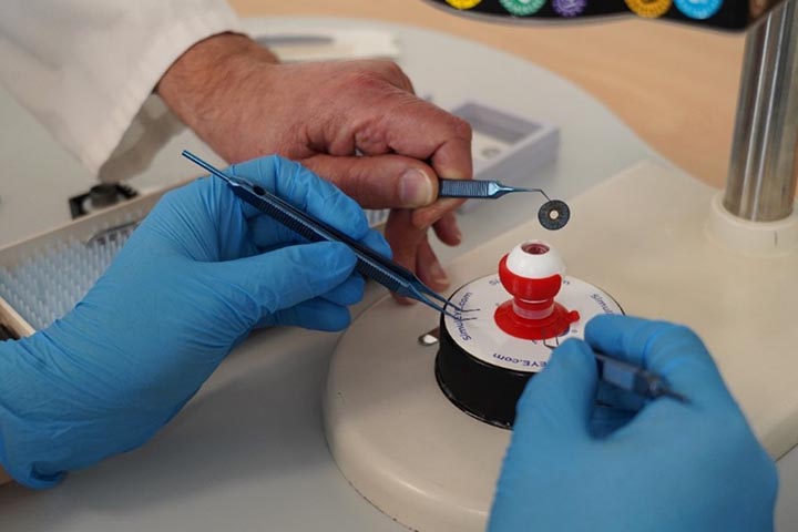 🧠 Fortgeschrittene Implantationstechniken